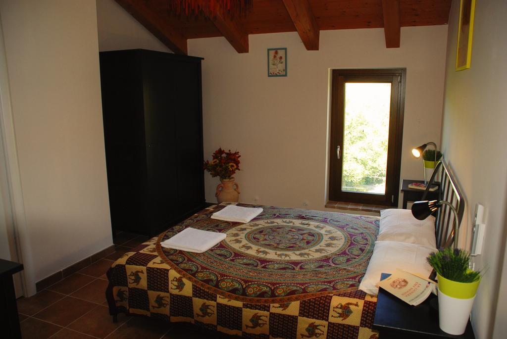 Il Casale Di Giovanna Offida Exterior foto